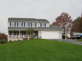 33 Guigley Dr, Mohnton, PA 19540