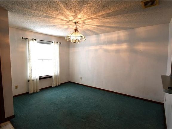 3rd image of 11256 Spurline Dr