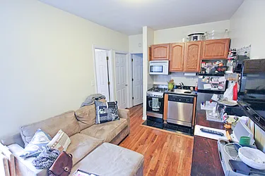 Rented by Jonis Realty