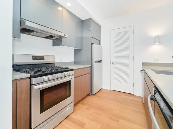 223 Fourth Avenue image 4 of 10