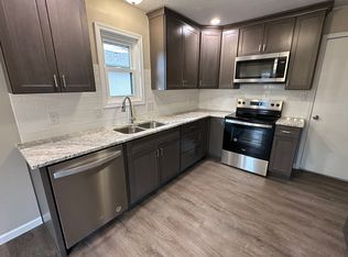 2606 W Buena Vista St, Springfield, MO 65810