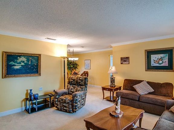 3rd image of 1104 Ponderosa Pine Ln
