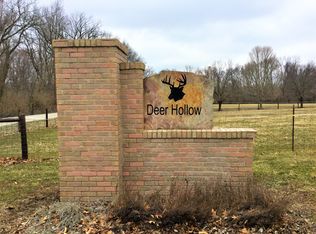 2102 Slade Ln, Mahomet, IL 61853