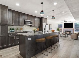 2921 Viaje Pavo Real, Santa Fe, NM 87505