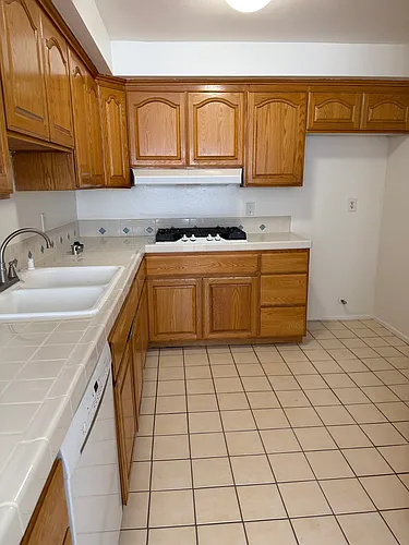 9131 Burnet Ave Photo 1