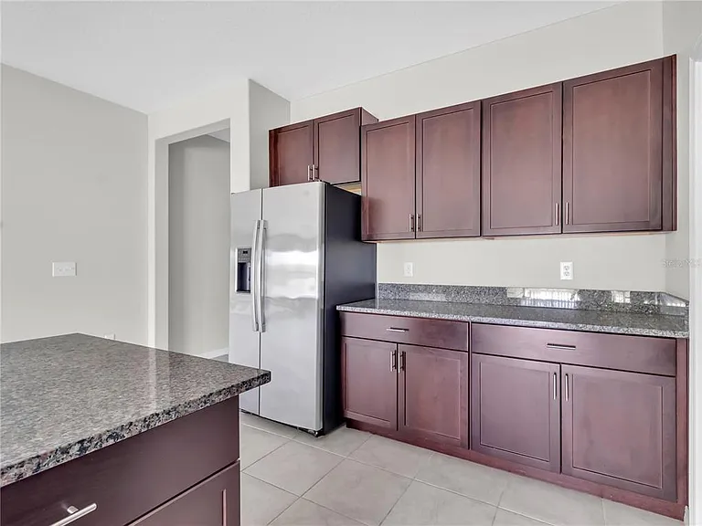 16568 Delia St — Photo 22