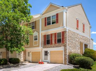 9559 W Coal Mine Ave APT J, Littleton, CO 80123