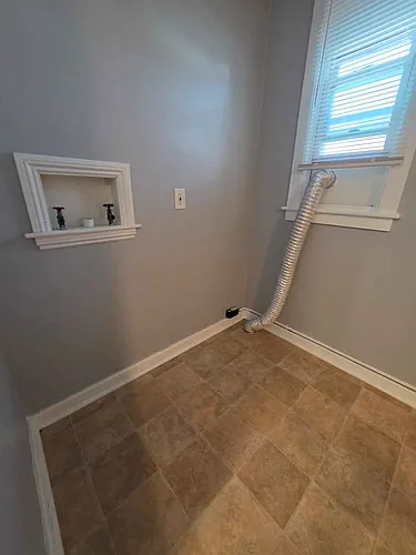 476 Brooks St #2 Photo 1