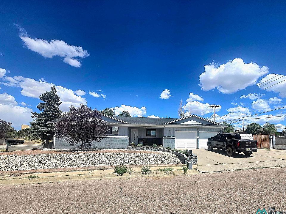 1st image of 1607 S Cliff Dr