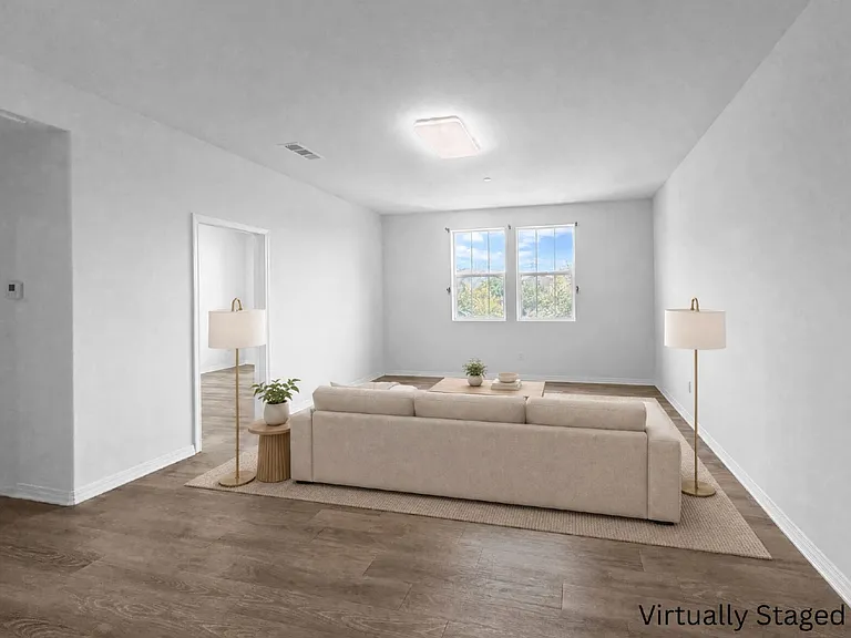 26706 Lexington Ln — Photo 8
