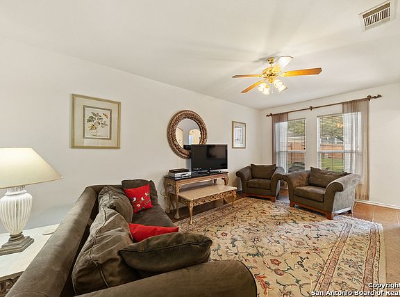 4th image of 9619 Summer Vail