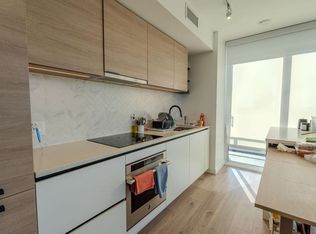 13428 105th Ave #1310, Surrey, BC V3T0S6