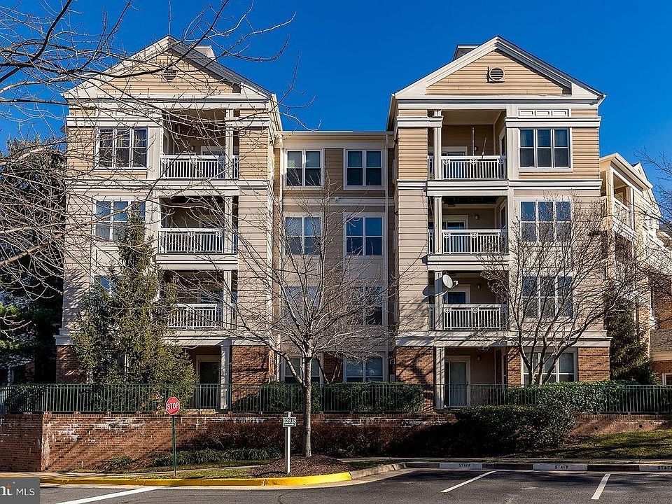 1st image of 12915 Alton Sq APT 319