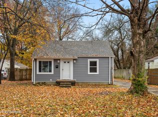 4905 Feys Dr, Louisville, KY 40216