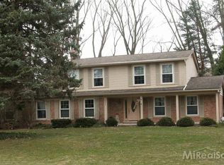 53940 Woodbridge Dr, Shelby Township, MI 48316