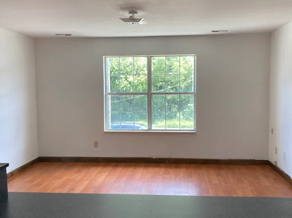 13318 Chapman Hwy #B, Seymour, TN 37865