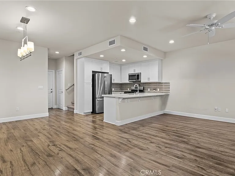 9834 Jersey Ave #11 — Photo 6