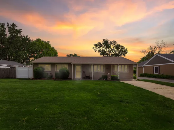 69 Paddock St, Montgomery, IL 60538