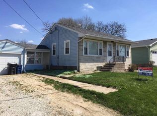 1154 48th St, Moline, IL 61265
