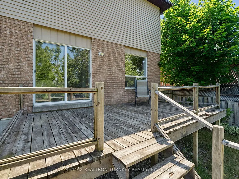 62 Arthur Ave #UPPER — Photo 27