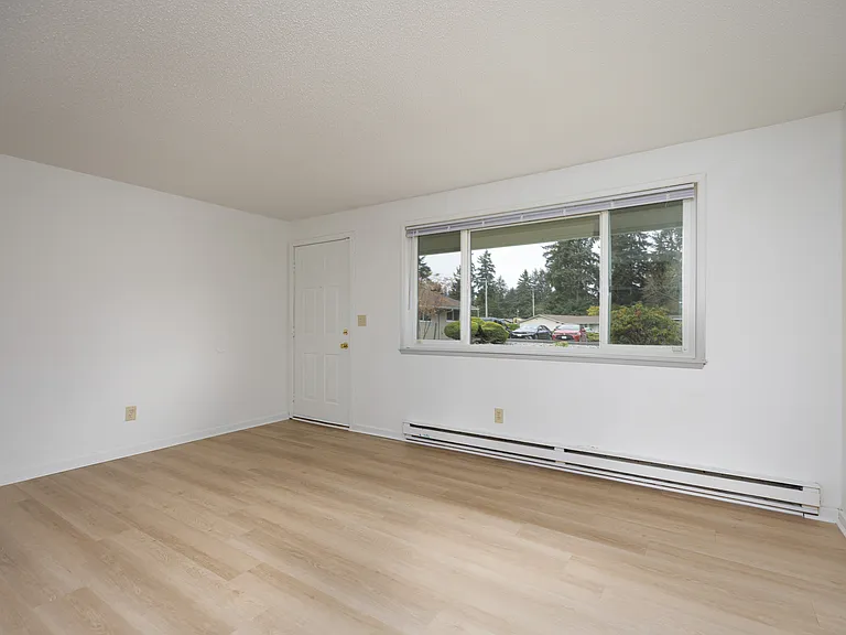 Timberwood Apartments — Photo 36