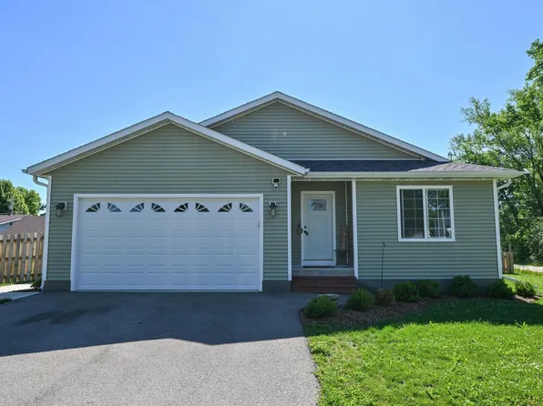 N1476 Chicago DRIVE, Genoa City, WI 53128