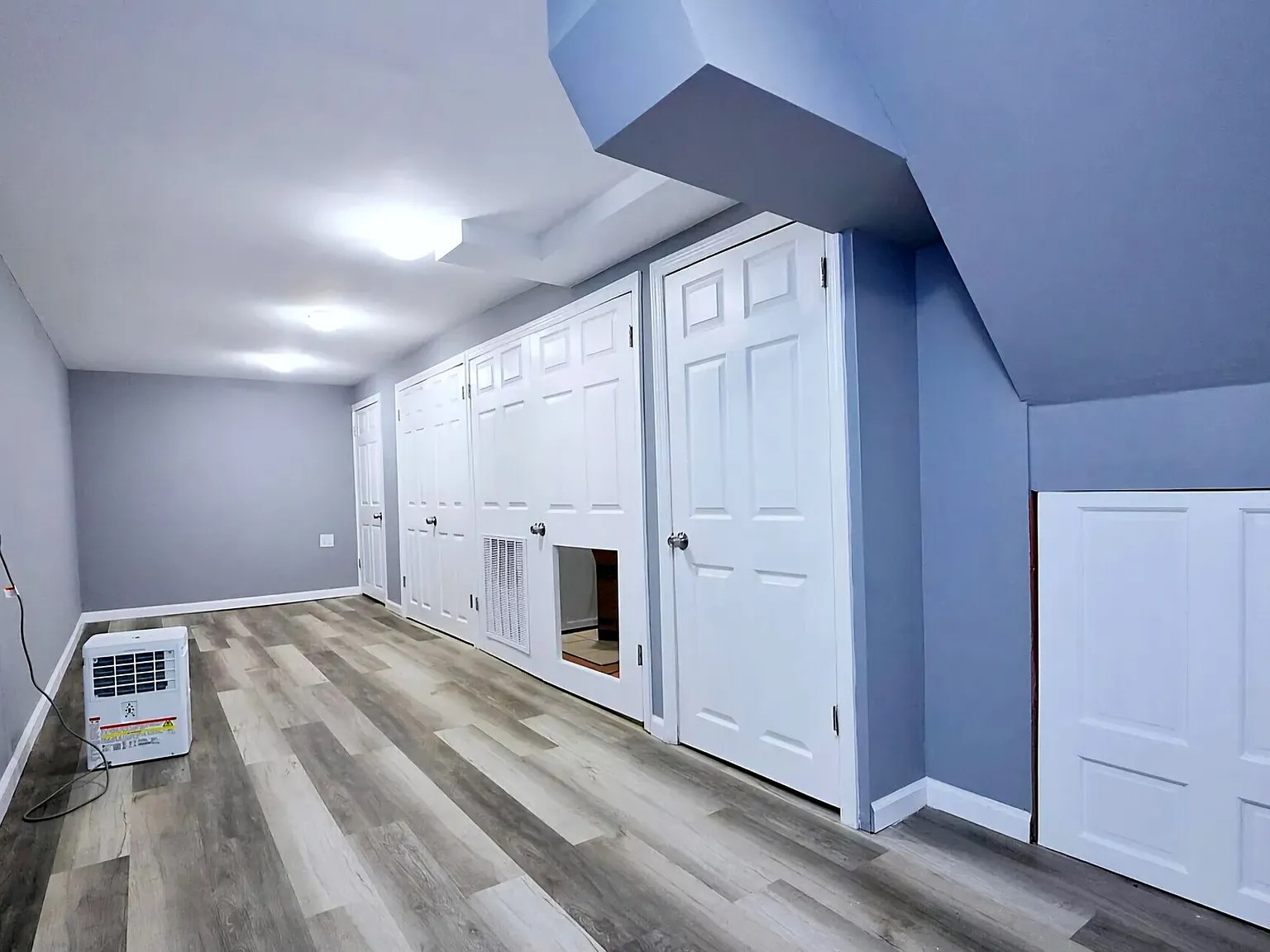 4 bed, 1372 sqft, $3,600 — Photo 3