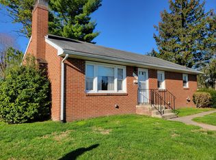 318 Delaware Rd, Frederick, MD 21701