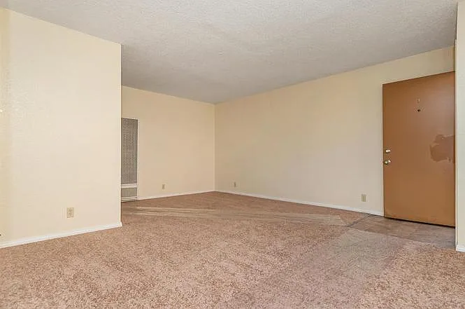 840 Grand Ave #4 — Photo 7