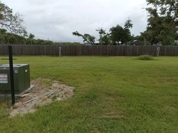 1406 W Corpus Christi St Unit 76, Rockport, TX 78382