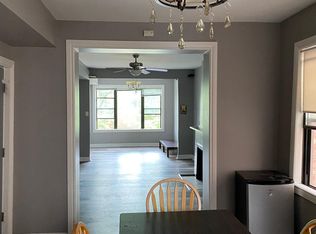 1109 W Taylor St #3F, Chicago, IL 60607