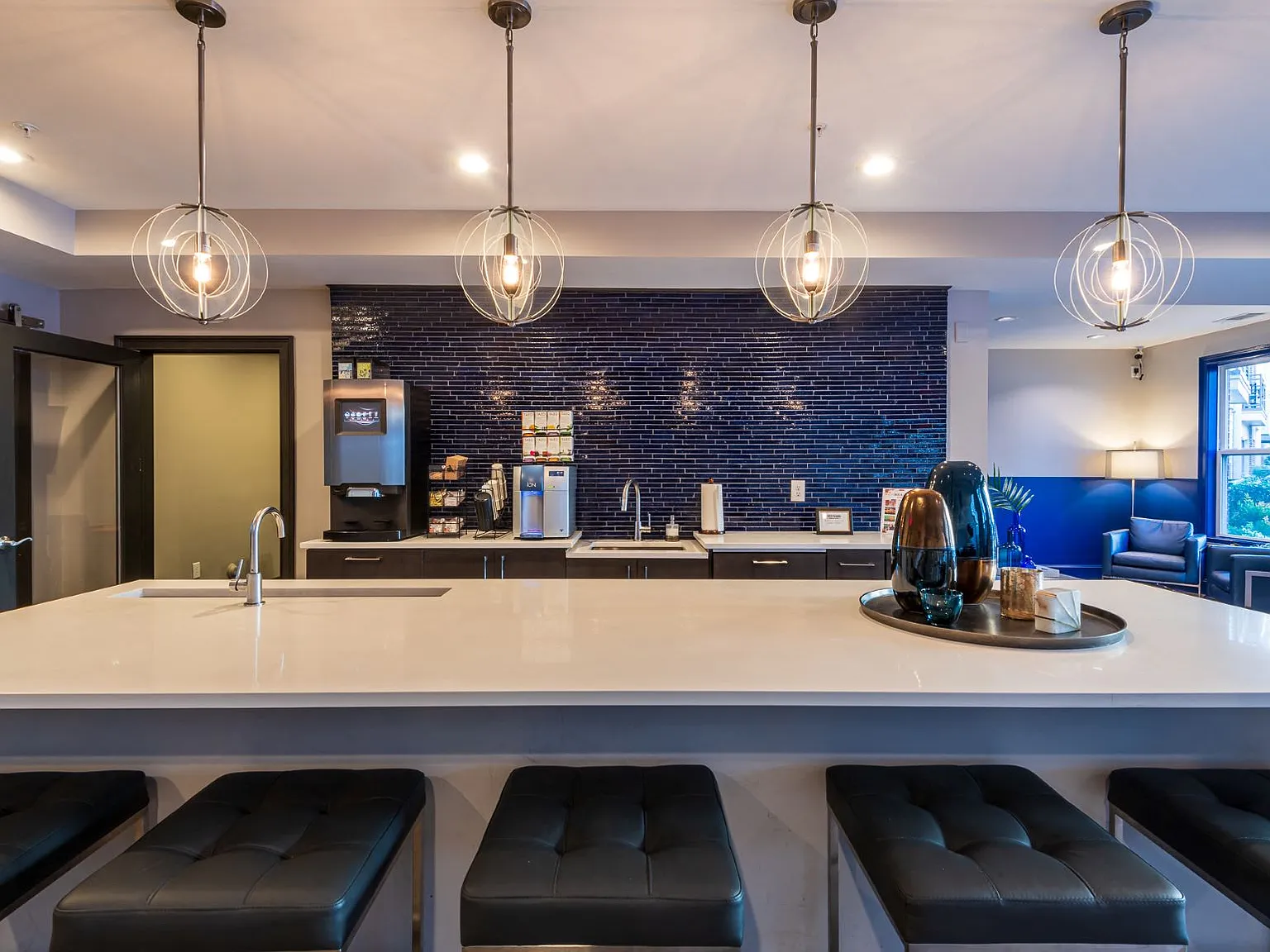 Oberlin Court Apartments — Photo 3
