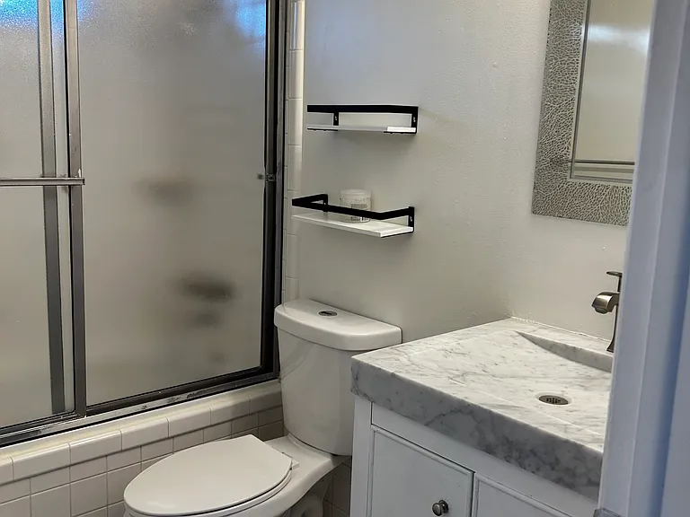 7625 S 2230 W — Photo 6