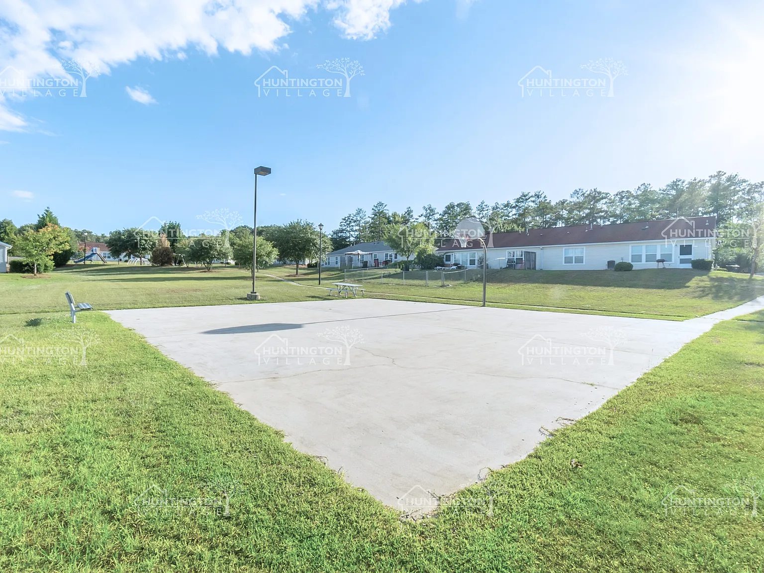 4 bed, 2.5 bath, 1677 sqft, $1,725 — Photo 4
