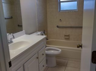 226 Swallow Ave, Sebring, FL 33870