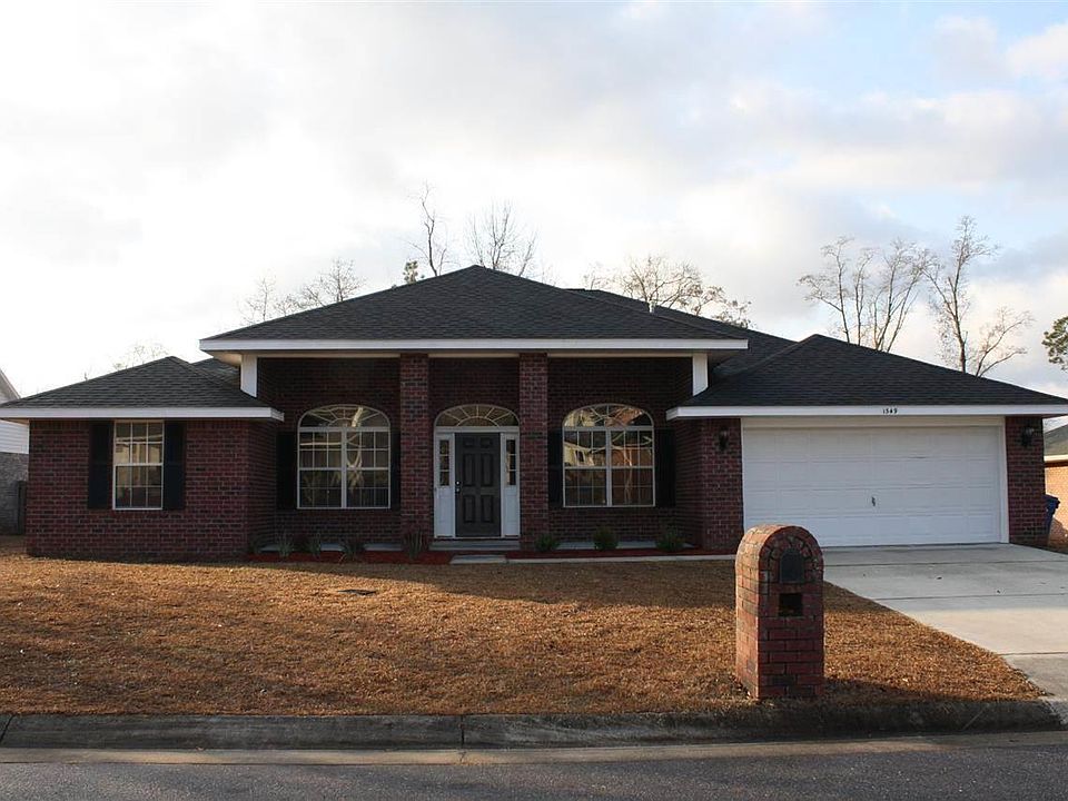 1st image of 1549 Twin Pines Cir