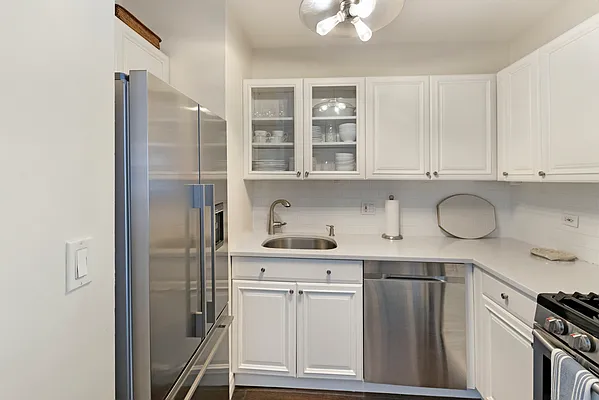 Sold by Compass | media 13