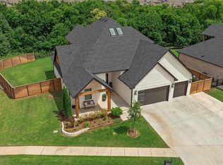 14516 N Chambord Dr, Yukon, OK 73099