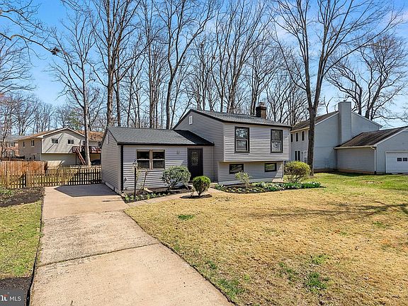 4th image of 15705 Singletree Ln