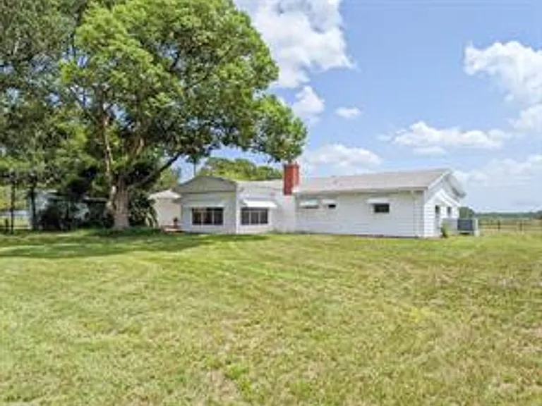 18110 Dorman Rd — Photo 3