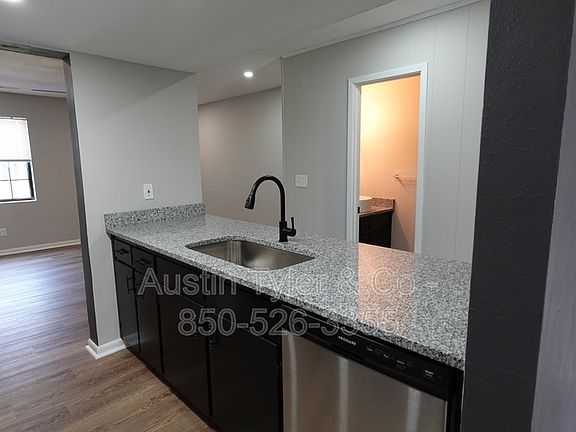 2nd image of 4434 Dorothy Dr APT 3