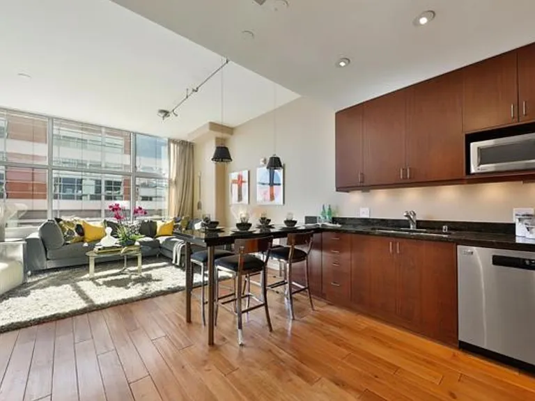 207 King St — Photo 8
