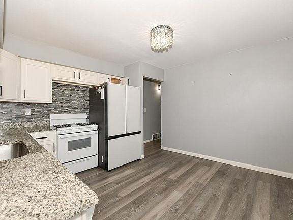 5th image of 10945 W Jeffrey LANE