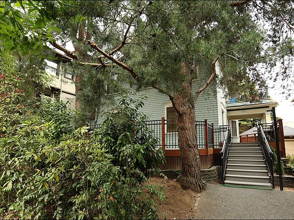 street view of front steps