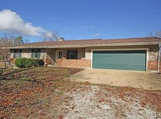 13241 State Highway U Dr, Mineral Pt, MO 63660
