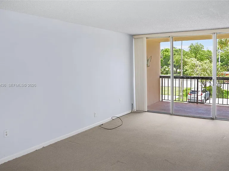 10425 SW 112th Ave #204 — Photo 16