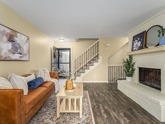 4th image of 10514 W Texas St #503