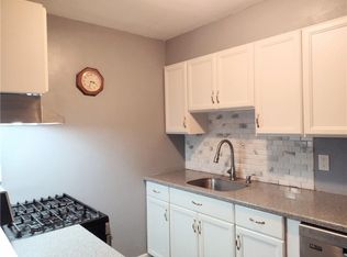 62 Manville Rd APT 2, Pleasantville, NY 10570