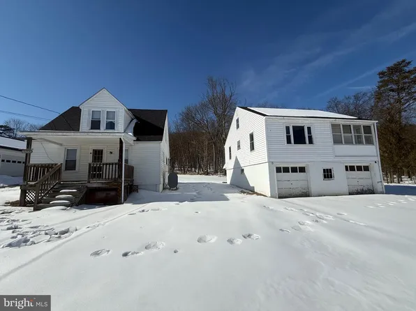 11 & 15 Lori St, Ridgeley, WV 26753