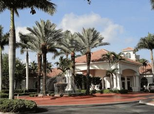 7976 NW 19th Ct, Pembroke Pines, FL 33024